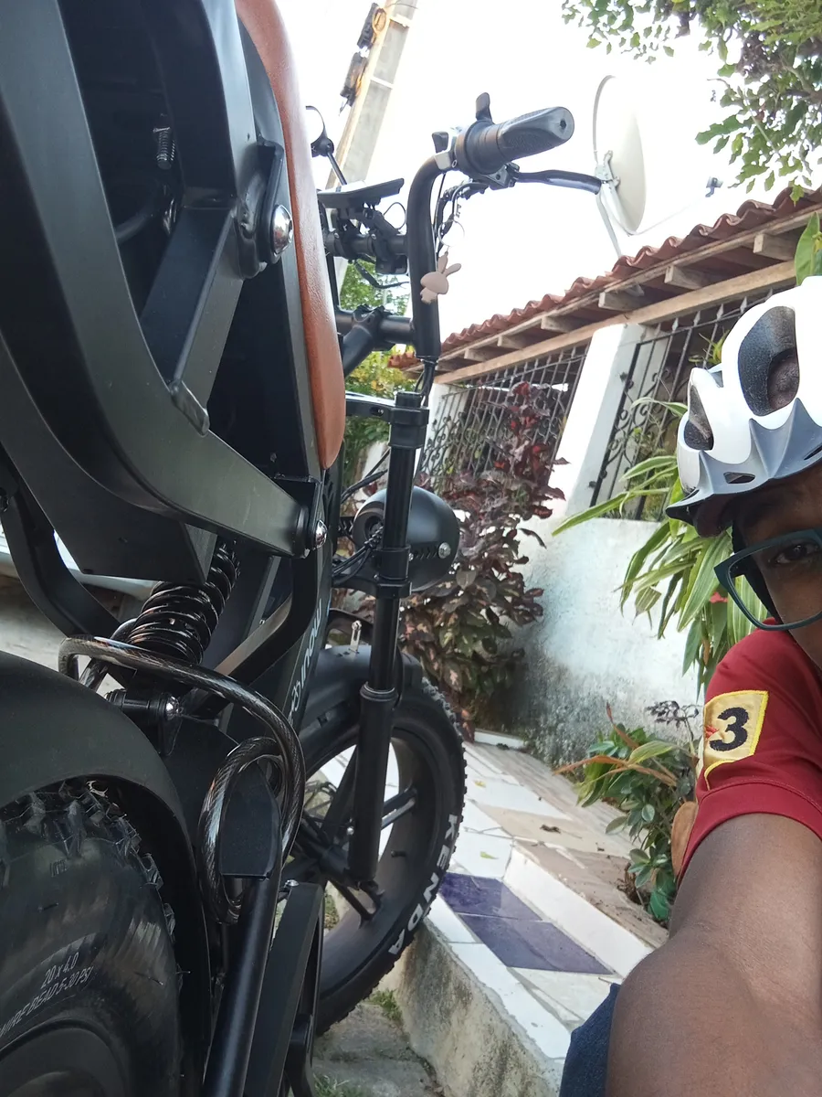 review4 - Francisco F.